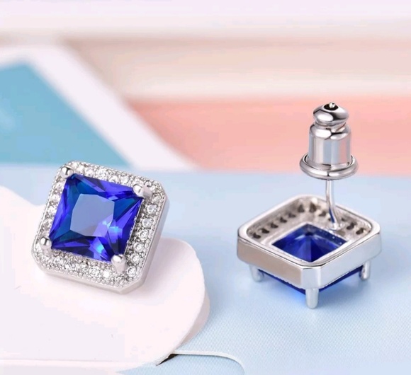 Mew arrival blue sapphire gold filled earring - Picture 3 of 3